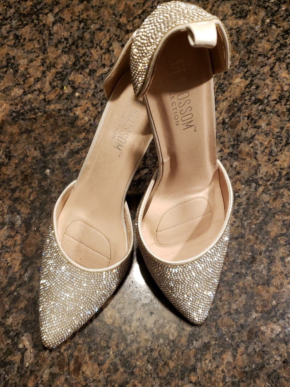 De Blossom Collection Crystal Embellished Pointed D'Orsay Heels - Champagne